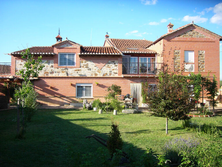 Patio casa rural 2